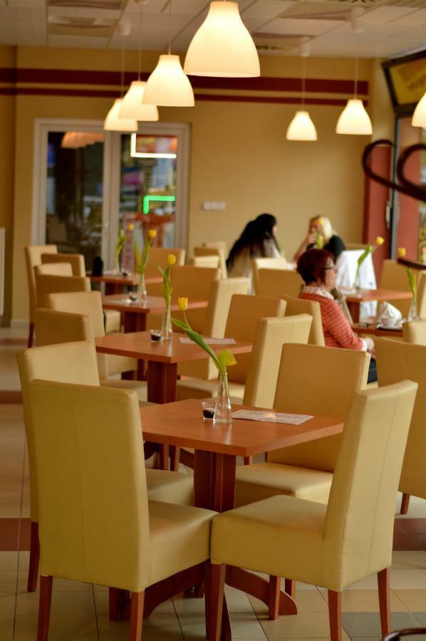 Wellness Hotel Luzan Rumburk Ngoại thất bức ảnh