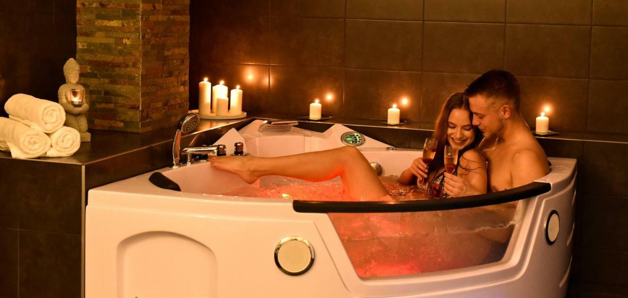 Wellness Hotel Luzan Rumburk Ngoại thất bức ảnh